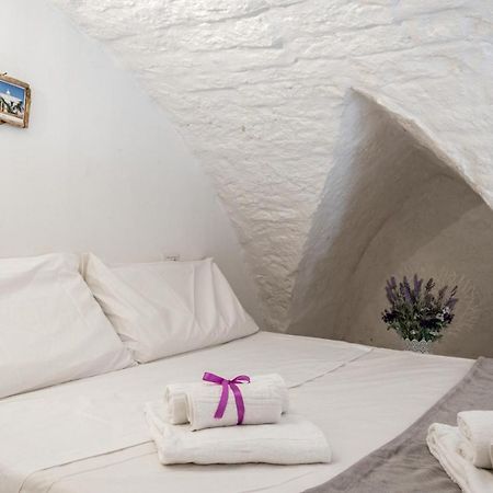 La Casa Nel Vico Pretty Apartment Ostuni Bagian luar foto