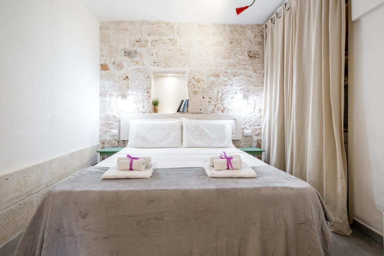 La Casa Nel Vico Pretty Apartment Ostuni Bagian luar foto